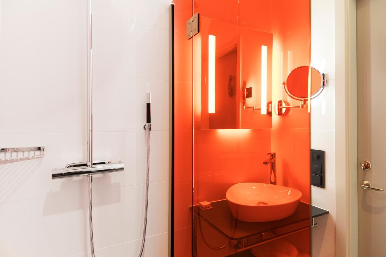 Classic Single Room,913782040:JPEG